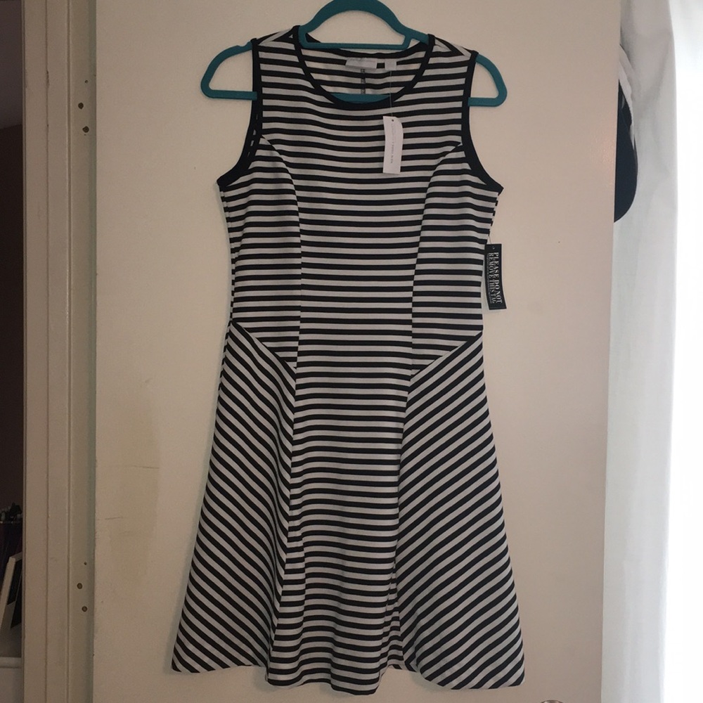 NY&C Black and white sleeveless dress